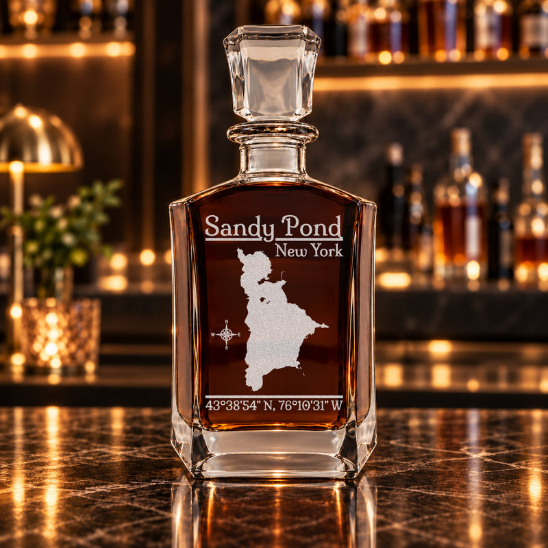 Sandy Pond New York Classic engraved six-sided whiskey decanter - decanter alone
